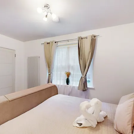Park Lane Apartments Harrowby Street Лондон Экстерьер фото