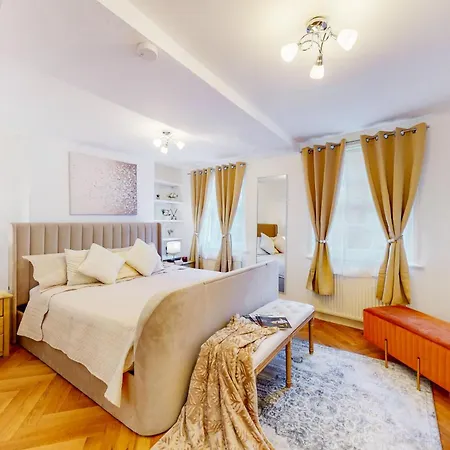 Park Lane Apartments Harrowby Street Лондон Экстерьер фото
